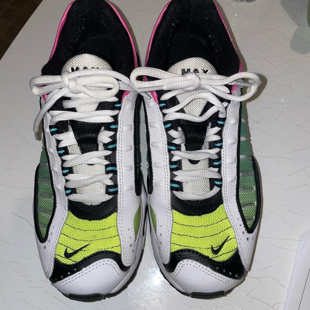 Wome Nike shoes